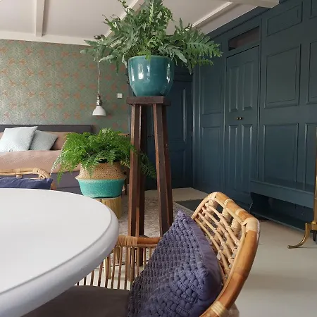 Het Wolfseind ベッド・アンド・ブレックファスト カーツスフーフェル