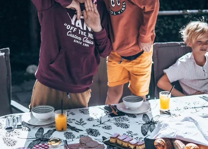 Het Wolfseind Bed & Breakfast *